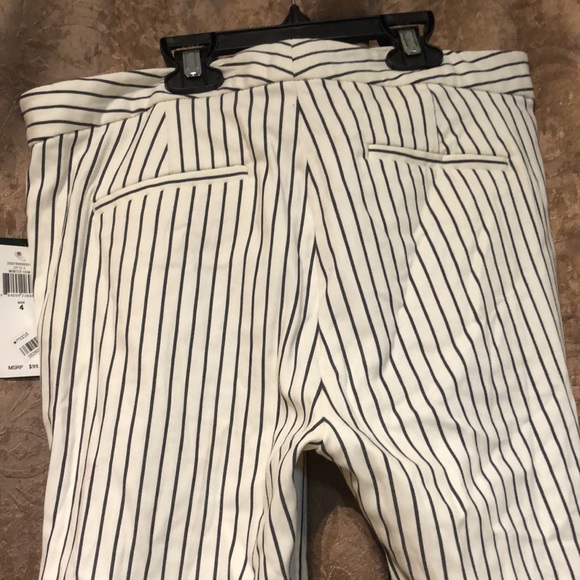 Brand new! Ralph Lauren pinstripe pants! Size 4! In winter Cream color! - Picture 6 of 8